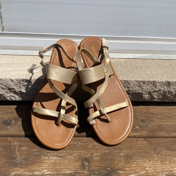 Arizona strappy flat sandals Size 8 - Picture 3 of 8